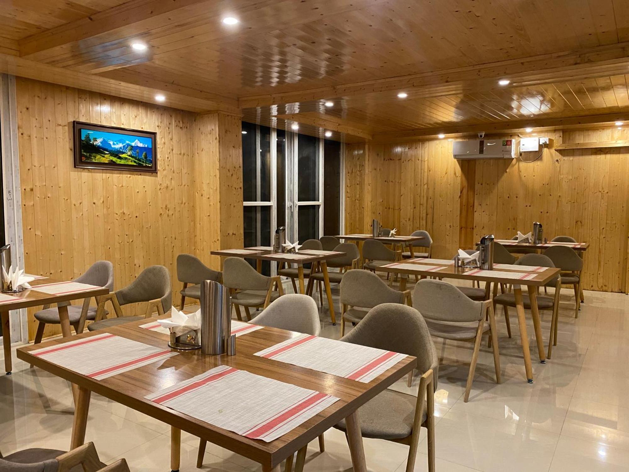 Vista Resort, Manali - ! Near Mall Road !! Hot & Cold Ac Rooms !! Best Selling !! Big Parking !! Luxury Collection !! Open Terrace !! Lift !! Playing Zone !! Property Of The Year ! Extérieur photo